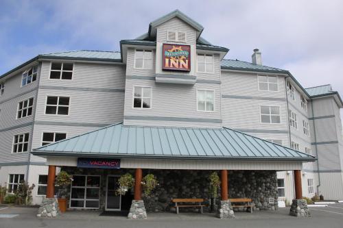 Quarterdeck Inn Port Hardy