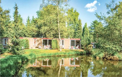  Amazing Home In Vledder With 3 Bedrooms And Wifi, Pension in Vledder