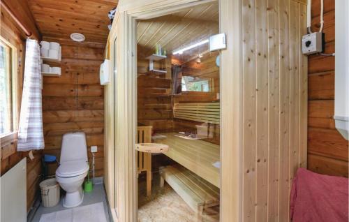 Fürdőszoba, 2 Bedroom Stunning Home In Orkelljunga in Fasalt