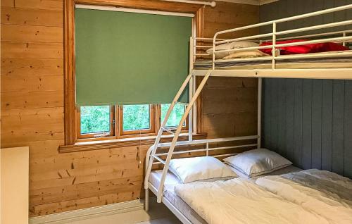 4 Bedroom Gorgeous Home In Erfjord