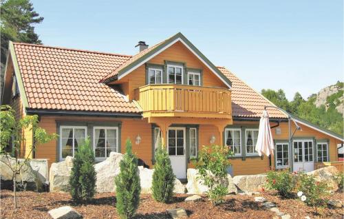Amazing home in Lindesnes with Sauna, Private swimming pool and Indoor swimming pool - Svenevik