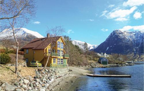 Stunning apartment in Rosendal with 2 Bedrooms, Sauna and Internet - Apartment - Rosendal