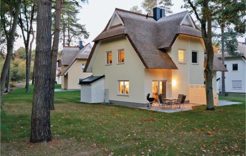 ทัศนียภาพภายนอกโรงแรม, Reetdachhaus 4 Auf Usedom near สนามบินเฮริงสดอร์ฟ