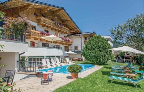 Stunning Apartment In Wagrain With 2 Bedrooms, Wifi And Outdoor Swimming Pool Wagrain