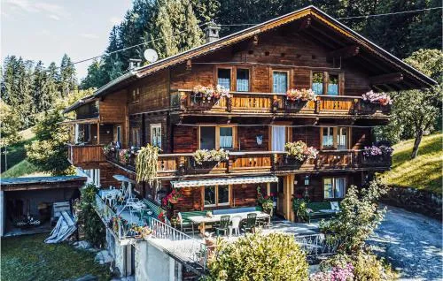 Schoenes Ferienhaus Zillertal in Hart im Zillertal, Österreich