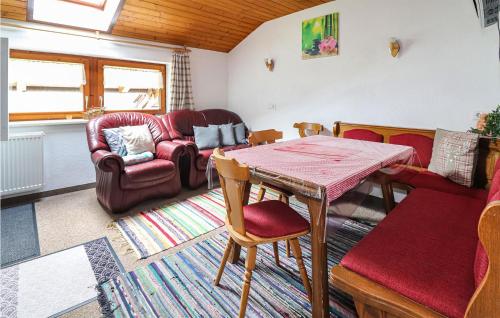 5 Bedroom Awesome Home In Hart Im Zillertal