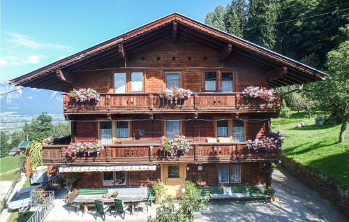 5 Bedroom Awesome Home In Hart Im Zillertal