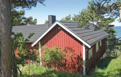 . Pet Friendly Home In Visby With Kitchen