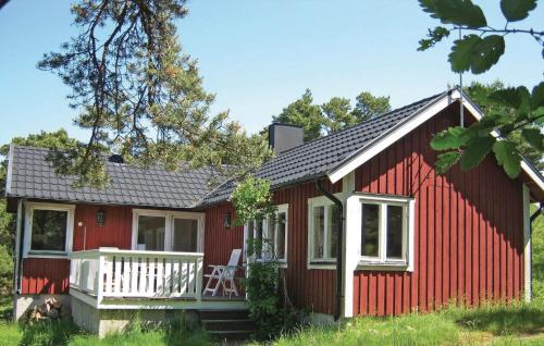 Pet Friendly Home In Visby With Kitchen