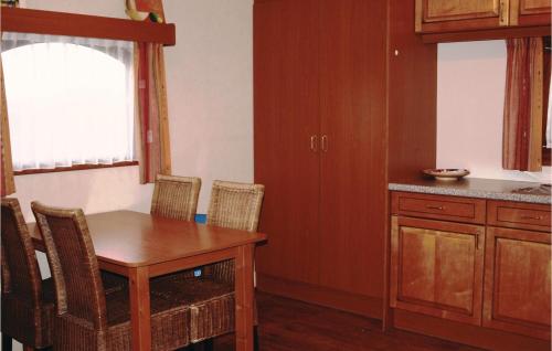 2 Bedroom Cozy Home In Gerolstein