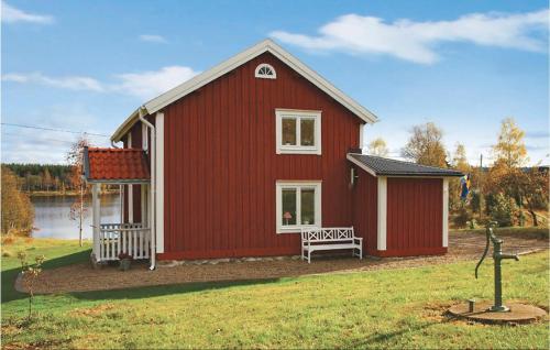 Stunning home in Nssj with 3 Bedrooms and WiFi - Barkansjö