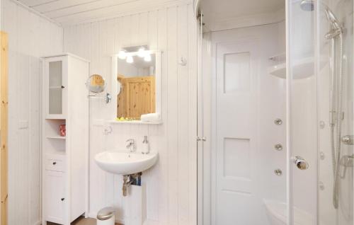Two-Bedroom Holiday Home in Zerpenschleuse - image 5