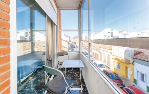 Two-Bedroom Apartment in Torrevieja - image 4