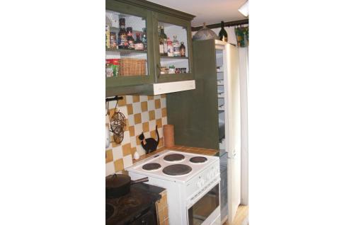 Cocina, 3 Bedroom Beautiful Home In Trosa in Trosa