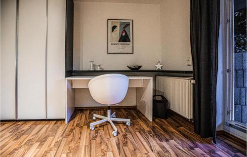 Awesome home in Lennestadt with WiFi and 2 Bedrooms - image 2