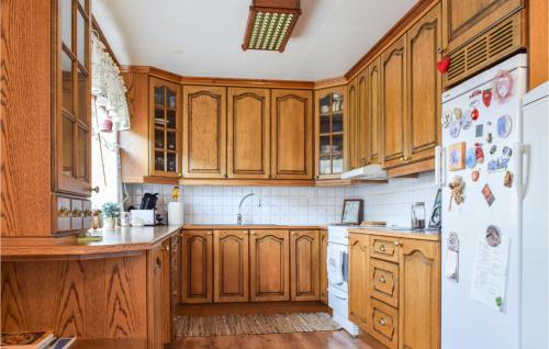 Κουζίνα, Beautiful Home In Bygland With 3 Bedrooms in Μπυγκλαντ