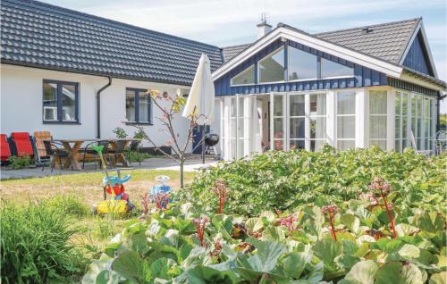 Cozy Home In Ystad With Kitchen - Ystad