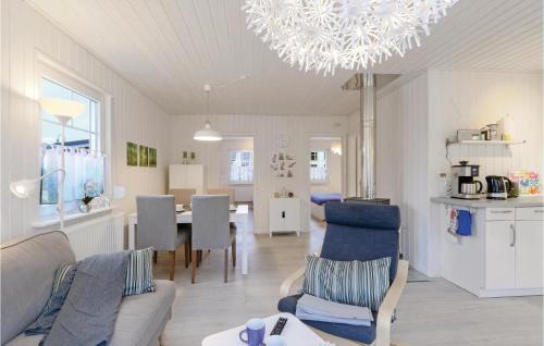 Cozy Home In Zerpenschleuse With Sauna Cozy Home In Zerpenschleuse With Sauna