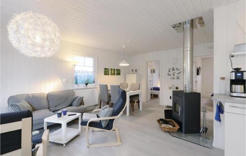 Cozy Home In Zerpenschleuse With Sauna Cozy Home In Zerpenschleuse With Sauna