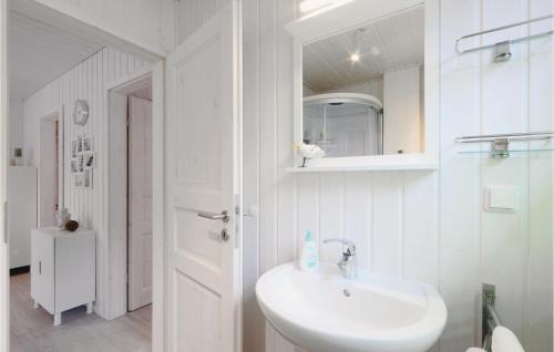 Cozy Home In Zerpenschleuse With Sauna Cozy Home In Zerpenschleuse With Sauna