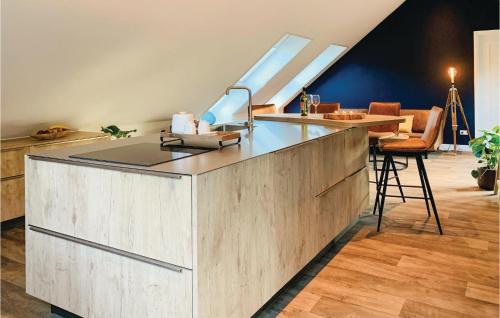 kuchnia, Stunning Apartment In Schagerbrug in 't Zand