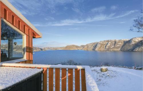 Utsikt, Cozy Home In Farsund With Wifi in Farsund