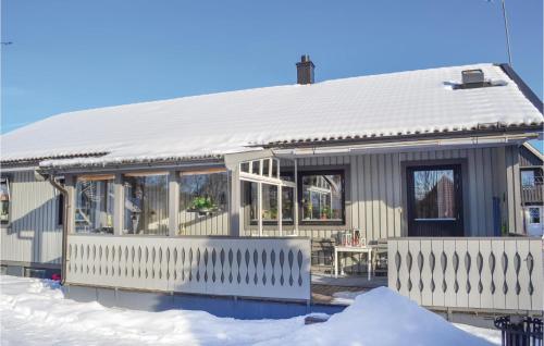 Зовнішній вигляд готелю, 3 Bedroom Cozy Home In Vimmerby in Вімербі
