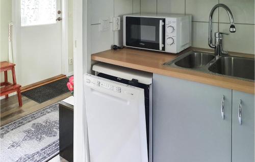 virtuve, Holiday Home Amal Lxvi in Animskog