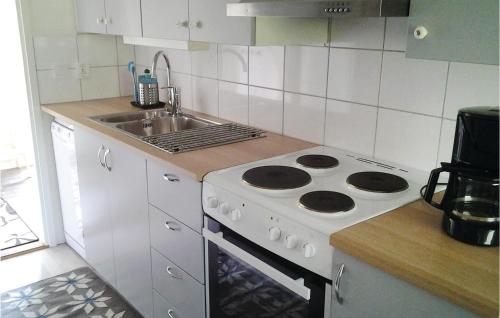 virtuve, Holiday Home Amal Lxvi in Animskog