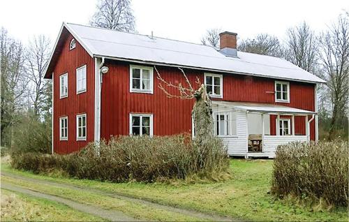 Awesome home in Skillingaryd with 3 Bedrooms and Sauna - Södra Nässja