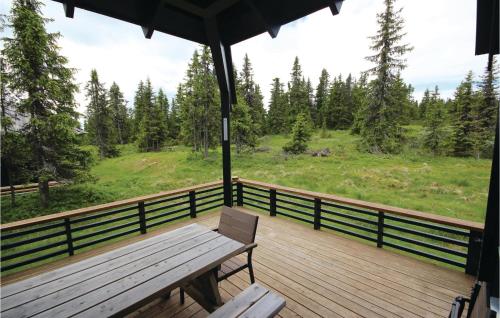 Exterior view, 3 Bedroom Stunning Home In Sjusjøen in Sjusjoen