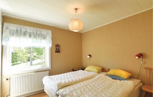 2 Bedroom Nice Home In Bengtsfors