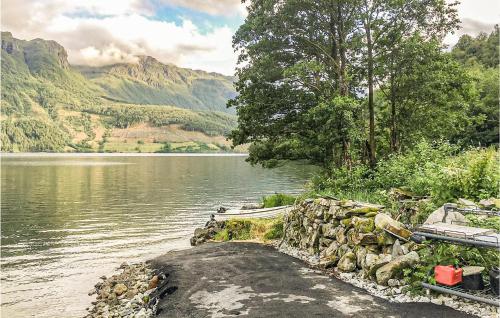 Vista exterior, 5 Bedroom Awesome Home In Etne in Etne