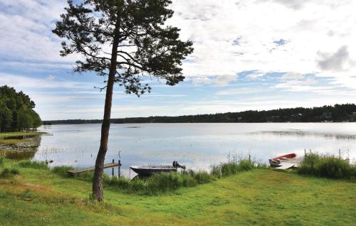 Viesnīcas āriene, Nice Home In Kopmannebro With House Sea View in Asensbruka