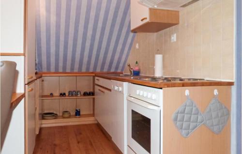 Amazing apartment in Gager w/ WiFi and 1 Bedrooms - image 12