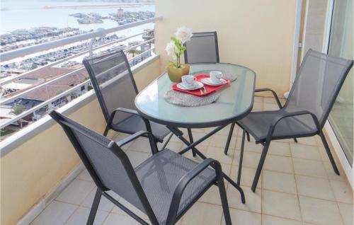 Two-Bedroom Apartment in Torrevieja - image 11