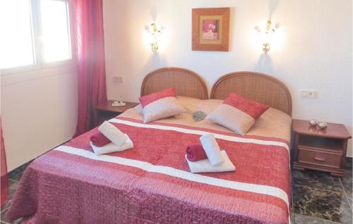 Two-Bedroom Apartment in Torrevieja - image 8