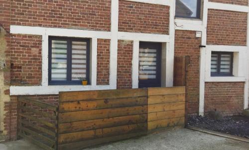 Appartement en duplex à Hébuterne, avec lave linge (Appartement en duplex a Hebuterne, avec lave linge) in Mailly-Maillet