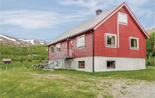 Six-Bedroom Holiday Home