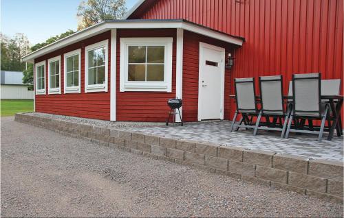 B&B Mullsjö - Beautiful Apartment In Habo With 2 Bedrooms And Wifi - Bed and Breakfast Mullsjö