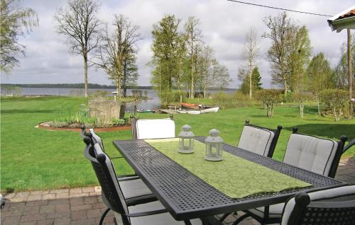 Nice home in Bor with 2 Bedrooms, Sauna and WiFi - Bor