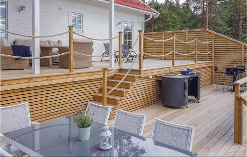 Attractions, 3 Bedroom Stunning Home In Arjang in Arjang