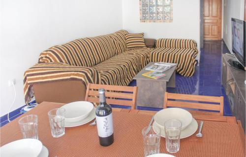  Amazing apartment in guilas with WiFi, Outdoor swimming pool and Swimming pool in Águilas