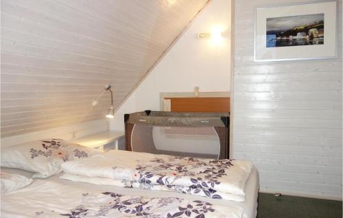 Awesome home in Kirchheim with 3 Bedrooms - image 14