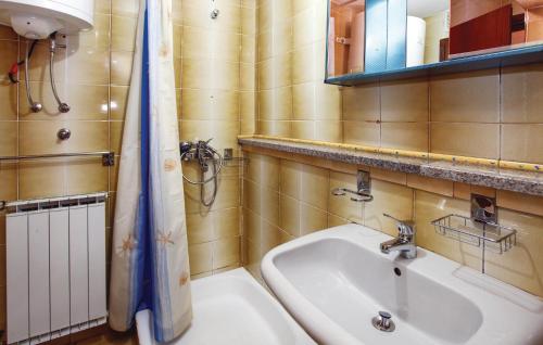 Bathroom, Nice apartment in Lucija with 1 Bedrooms and WiFi in Lucija