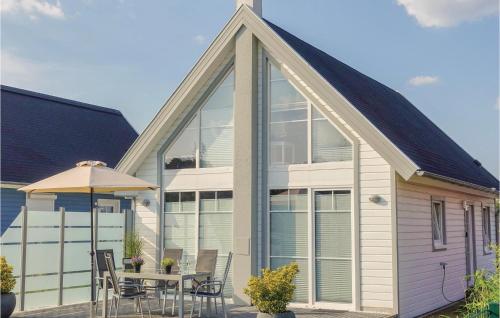 Beach Front Home In Zerpenschleuse Beach Front Home In Zerpenschleuse