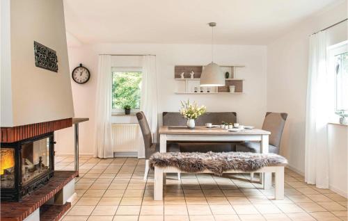 Nice home in Thalfang with 4 Bedrooms and WiFi