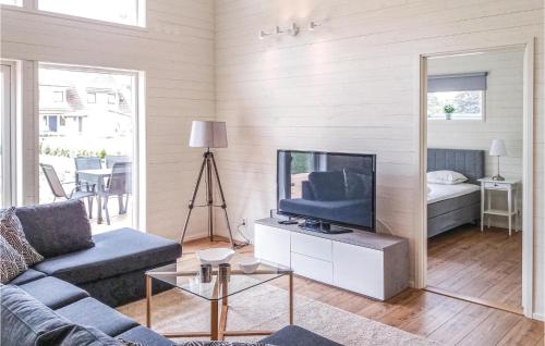 Three-Bedroom Holiday Home In Kopingsvik in Kopingsvik