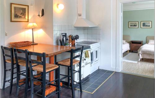 virtuve, Cozy Home In Mantorp With Wifi in Mantorp