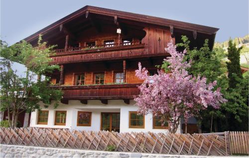 Two-Bedroom Apartment in Alpbach